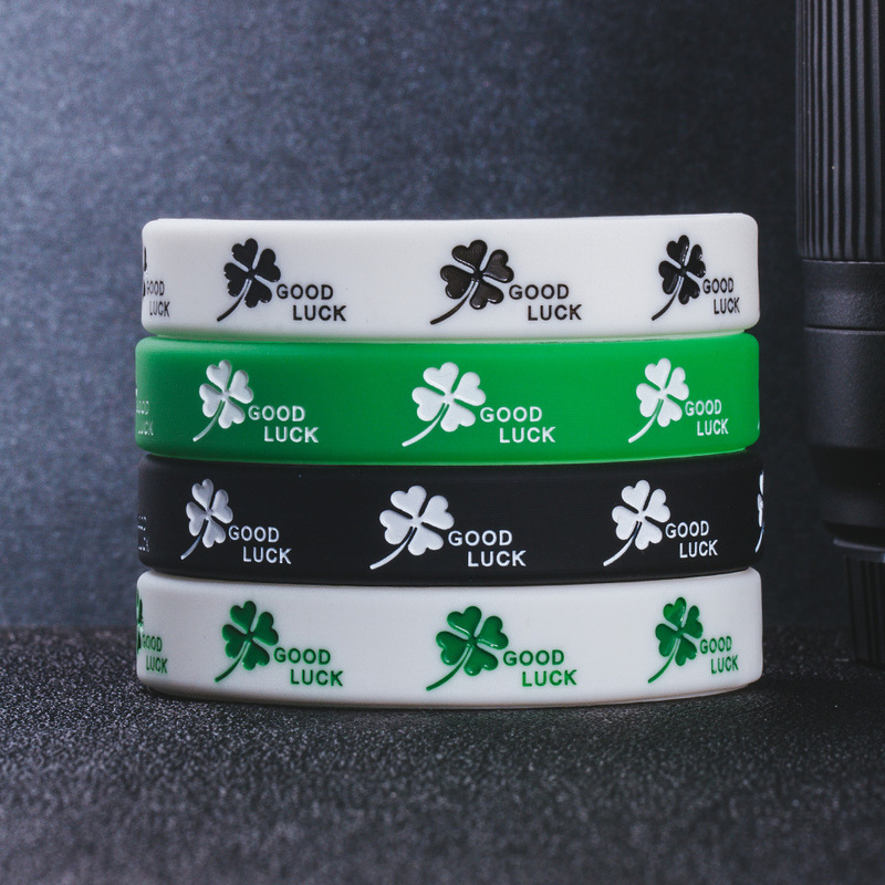 Goodluck Four-Leaf Clover Silicone Bracelet for Men and Women, Lucky Wristband for Students, Rubber Bracelet, Adjustable