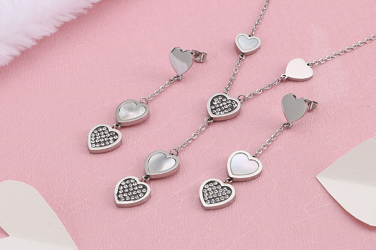 Korean temperament love titanium steel diamond necklace shell wild earrings set wholesale