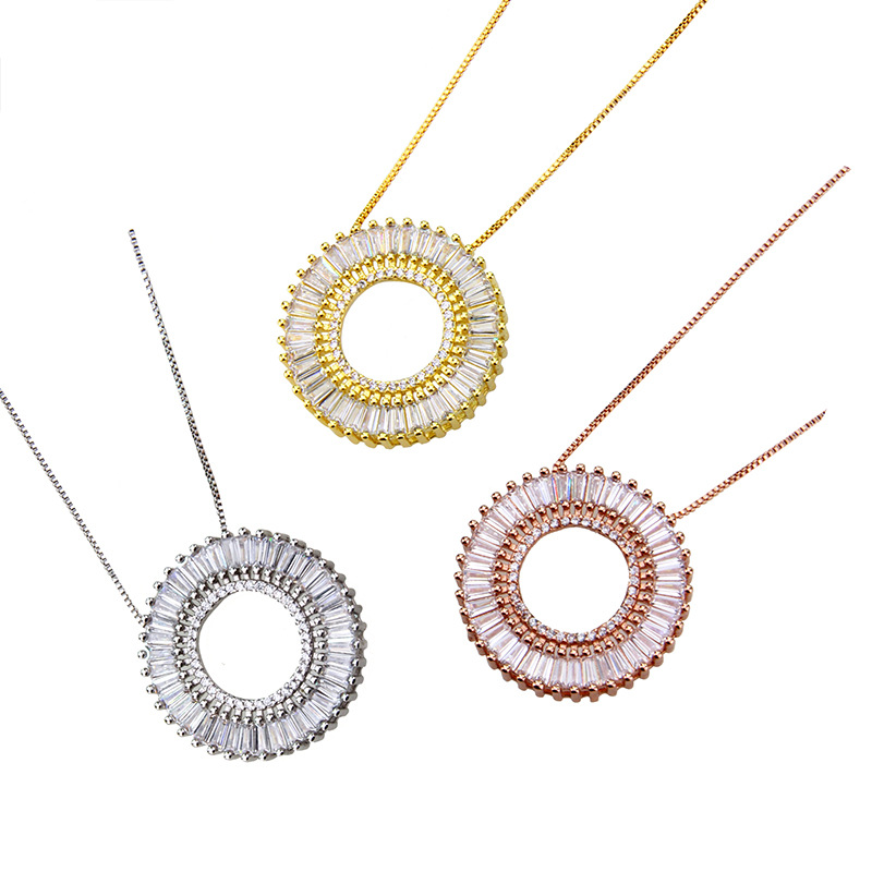 New Round Hollow Zirconium Inlaid Pendant Necklace display picture 1