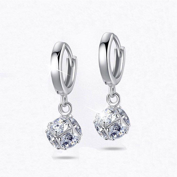 3643689077_1576576963