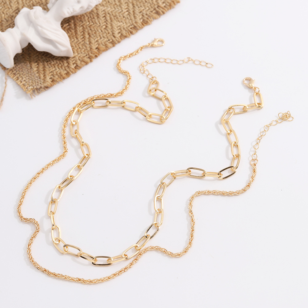 Multi-layered Wear Chain Women's Alloy Geometric Necklace display picture 5