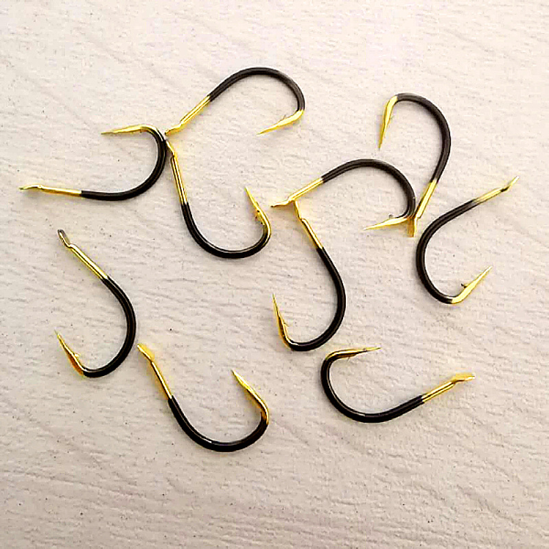 Fish Hook Cool Black Golden Iseni Bean has a stabbing butterfly…