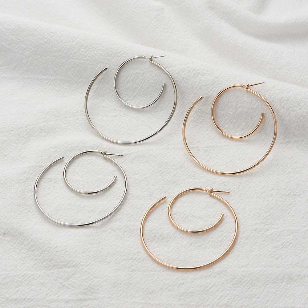 New Simple Metal Geometric Circle Spiral Big Earrings Wholesale display picture 5