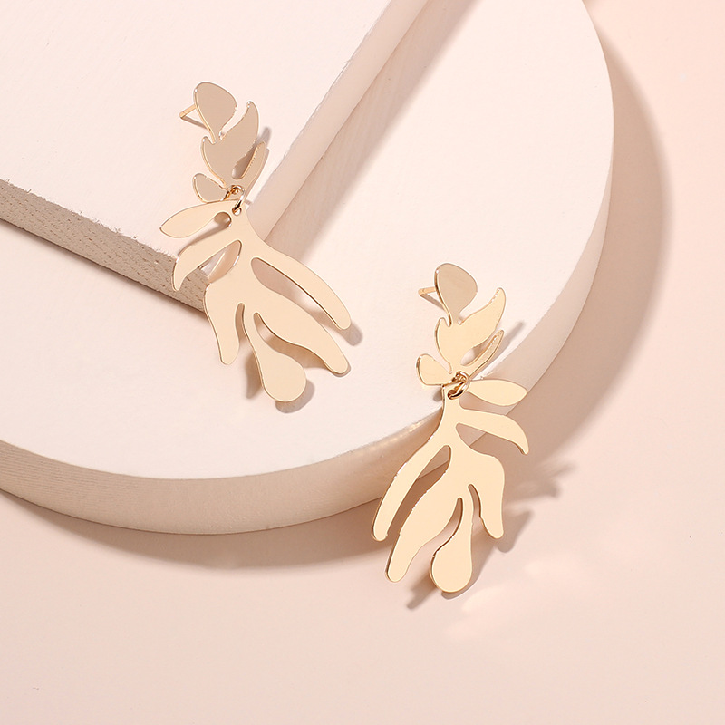 Wedding, Travel Occasion Metal Material New Irregular Number Leaf Earrings Exaggerated Earrings Wholesale Nihaojewelry