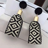 Fashionable earrings, simple and elegant design, 2020