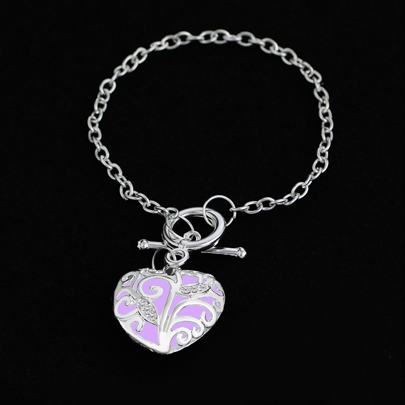 Pulsera Moda Dulce Amor Pulsera De Diamantes Tendencia Patrón Luminoso Señoras Joyería Al Por Mayor Nihaojewelry display picture 9