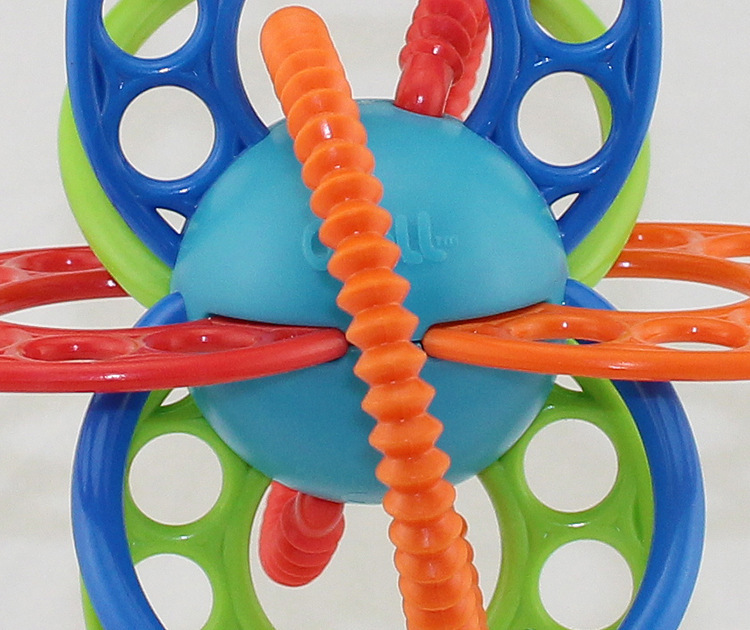 Three-dimensional Cartoon Colorful Cloth Hand Ball Rattle Bed Bell 0-1 Year Old display picture 5