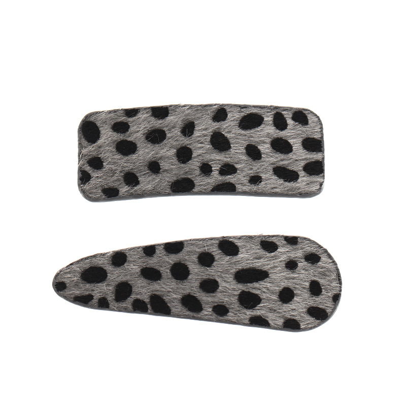 Black And White Dot Leopard Print Hairpin display picture 10