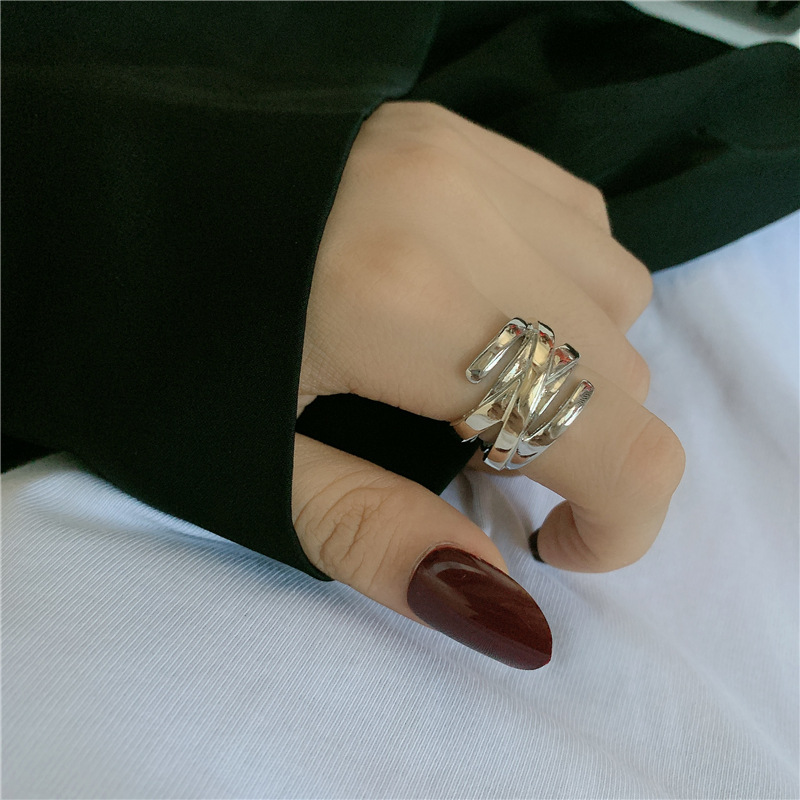 Hot Selling Retro Temperament Ring Personality Two-color Open Index Finger Ring display picture 1