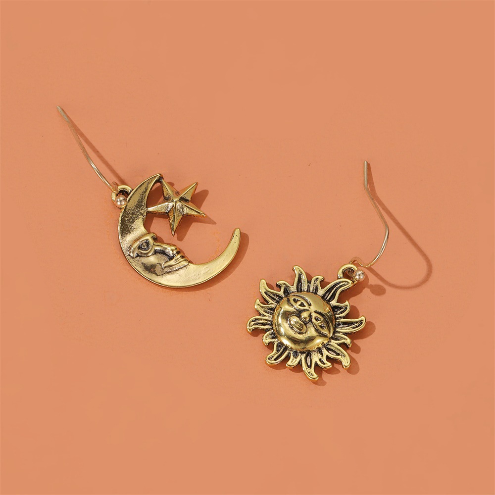 Simple Style Plating Alloy No Inlaid Earrings display picture 7