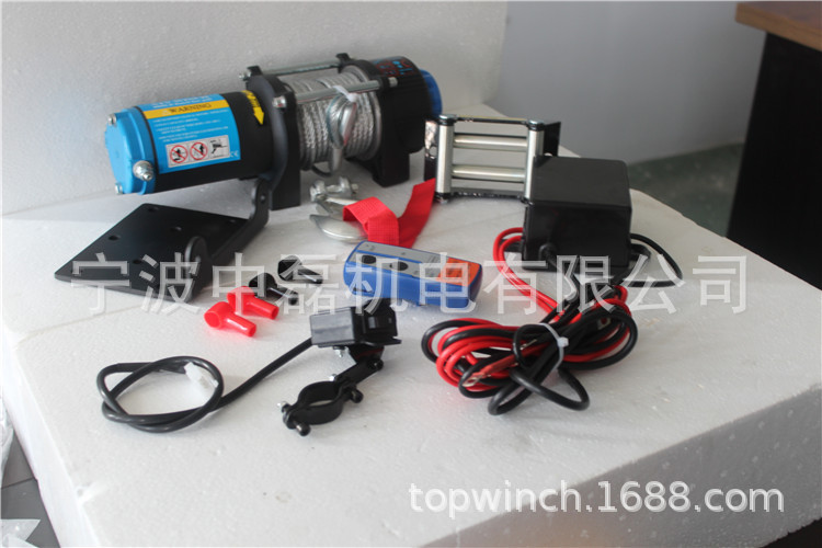 厂家生产电动绞盘4000lb防水强劲便携越野钢丝绳遥控型E18