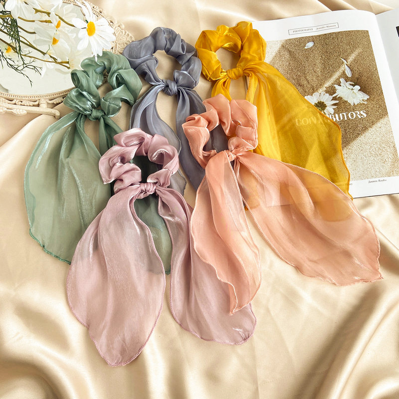 Hot Selling Fashion Romantic Pearly Streamer Romantic Hair Scrunchies Wholesale display picture 3