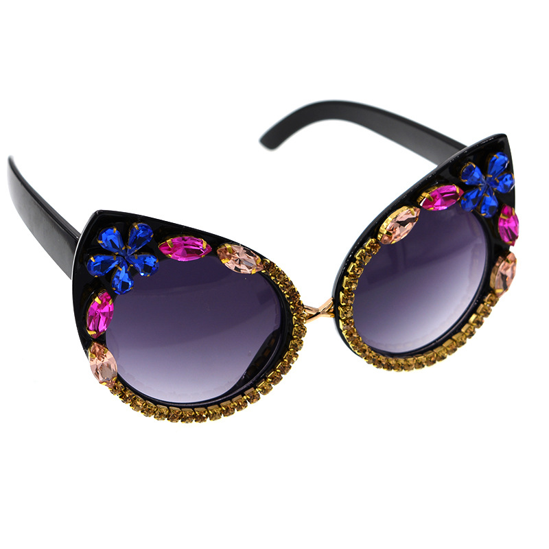 new fashion simple  large frame retro cat eye diamond sunglasses female tide  sunglasses sunscreen shade glasses nihaojewelry wholesalepicture10
