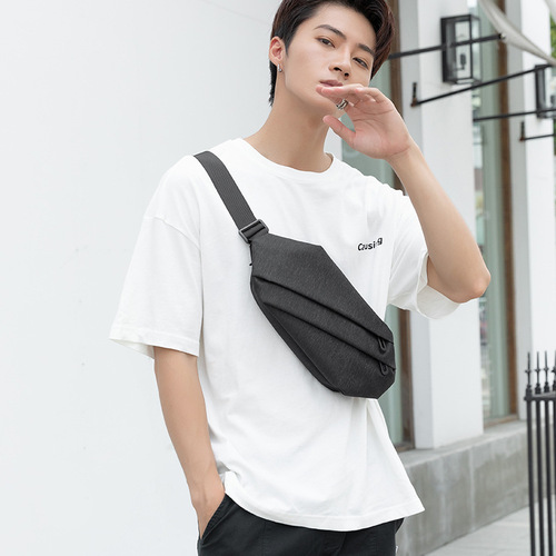 Chest bag men's trendy shoulder crossbody bag ins multi-functional men's sports waist bag lightweight small cross-body bag backpack versatile
