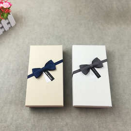 精致斜角小领结长方形纸盒米色包装盒通用高档厂家批发商标礼品盒