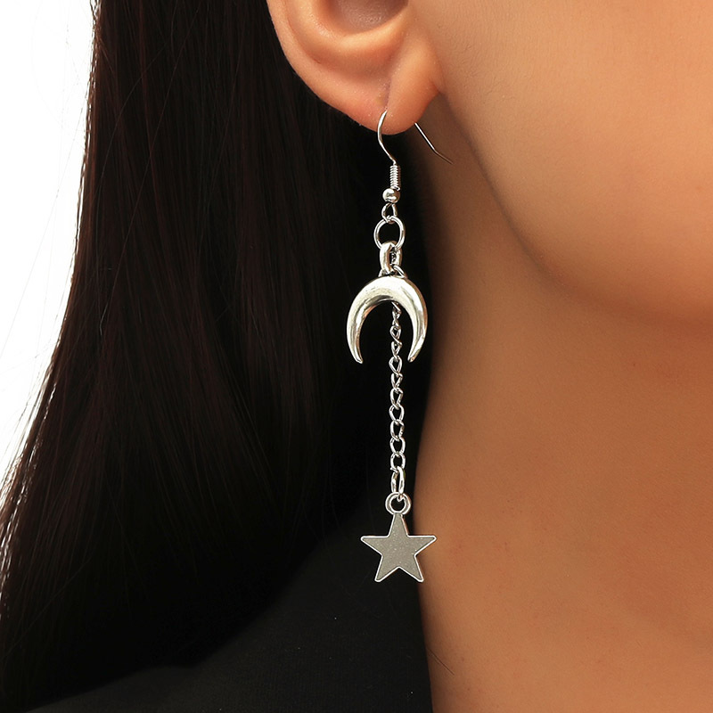 Vintage Bohemian Long Moon Star Earrings display picture 1