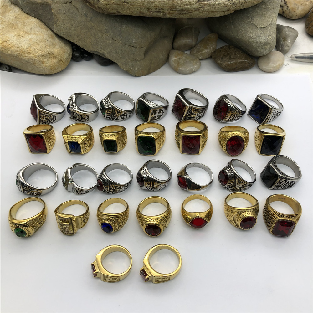 European and American Retro Boiled Black Hand Men's Ring Stainless Steel Cast Zircon Miscellaneous Stone Glass Stone Diamond Ring