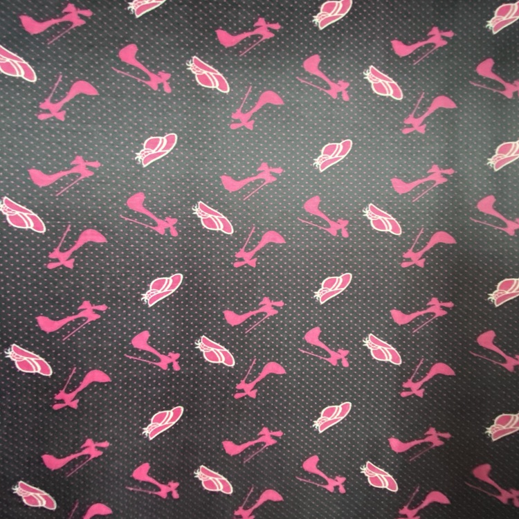 We have a large amount of color-printed, patterned and foamed fabric in stock. We are accepting wholesale of 100% polyester fabric and printed fabric for luggage detail image 9