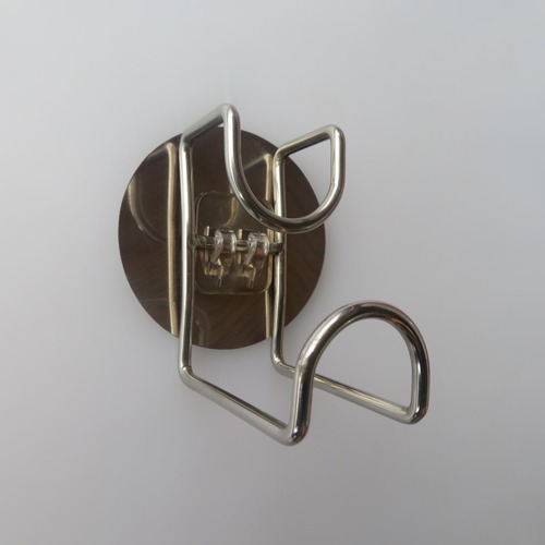 Factory direct sales bathroom traceless washbasin hook brushed stainless steel washbasin hook punch-free powerful washbasin clip hanger