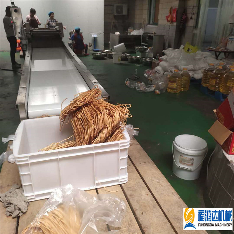 油焖式馓子油炸机厂家 定型自动输送馓子油炸机 全自动馓子生产线