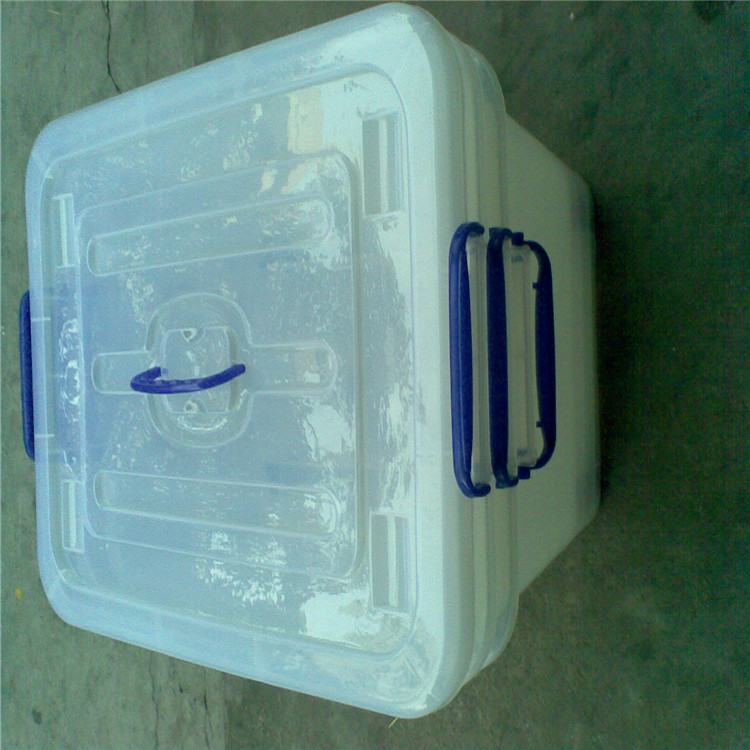 665*489*400塑料长方形收纳框8009服装厂用大筐96升周转箱带轮子