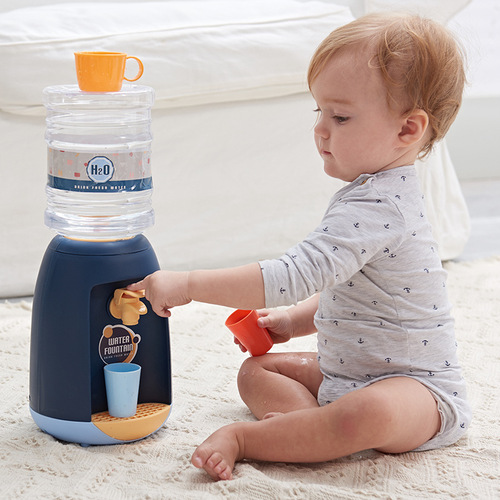 Large children's simulation water dispenser toy cute children's special beverage juice machine outdoor portable drinking tool