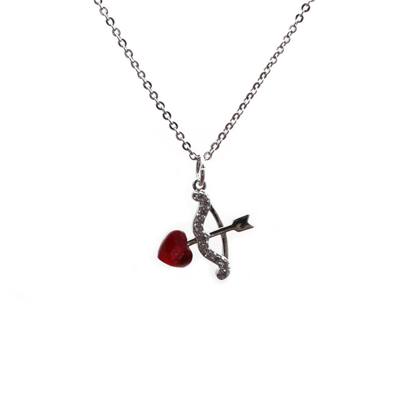 Fashion Style Micro-inlaid Zircon Heart-through Necklace