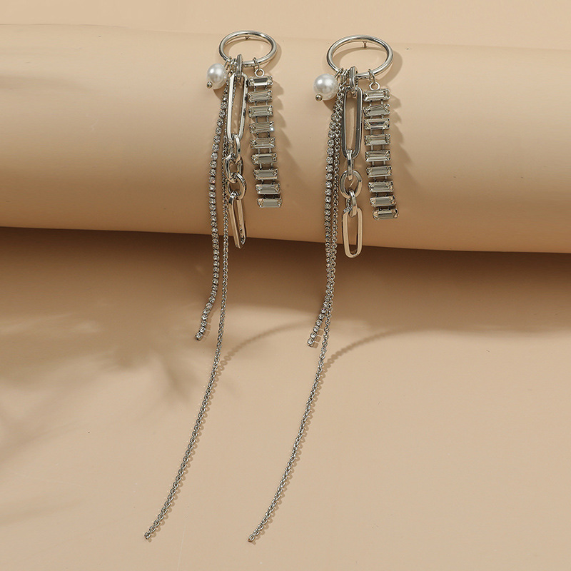 Fashion Long Tassel Diamond Exaggerated Earrings display picture 3