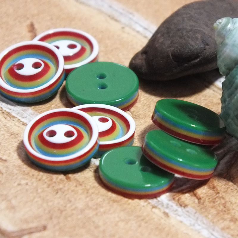 供应 树脂纽扣低价批发纽扣衬衫纽扣定制创意手工DIY 纽扣定制