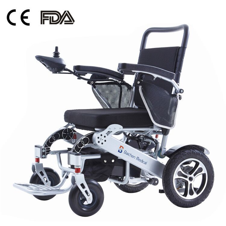 外贸出口货源全自动折叠BC-EA8000F轻便折叠助行器老年人电动轮椅