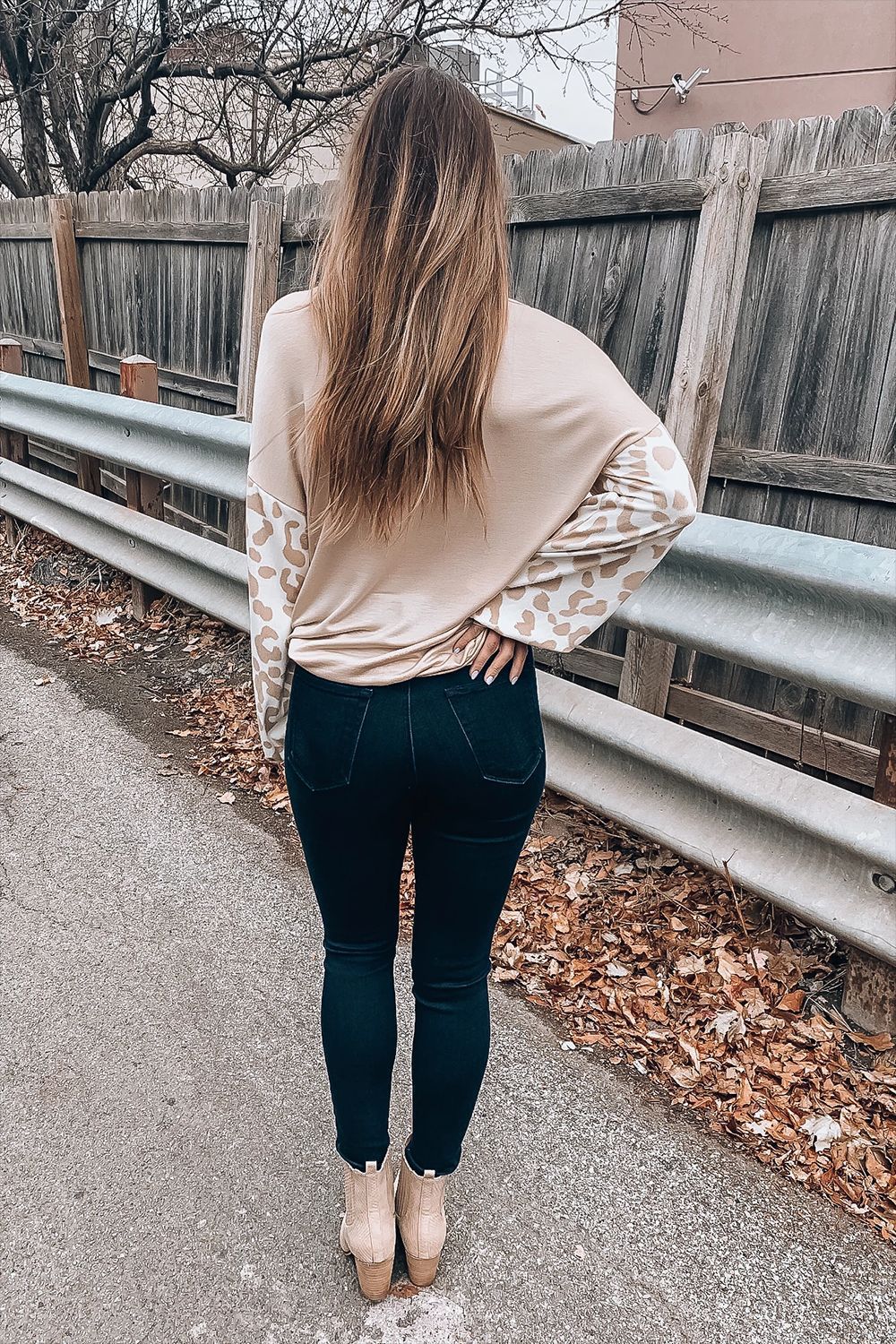 women's new style V-neck cross leopard print casual long-sleeved T-shirt top NSYF829