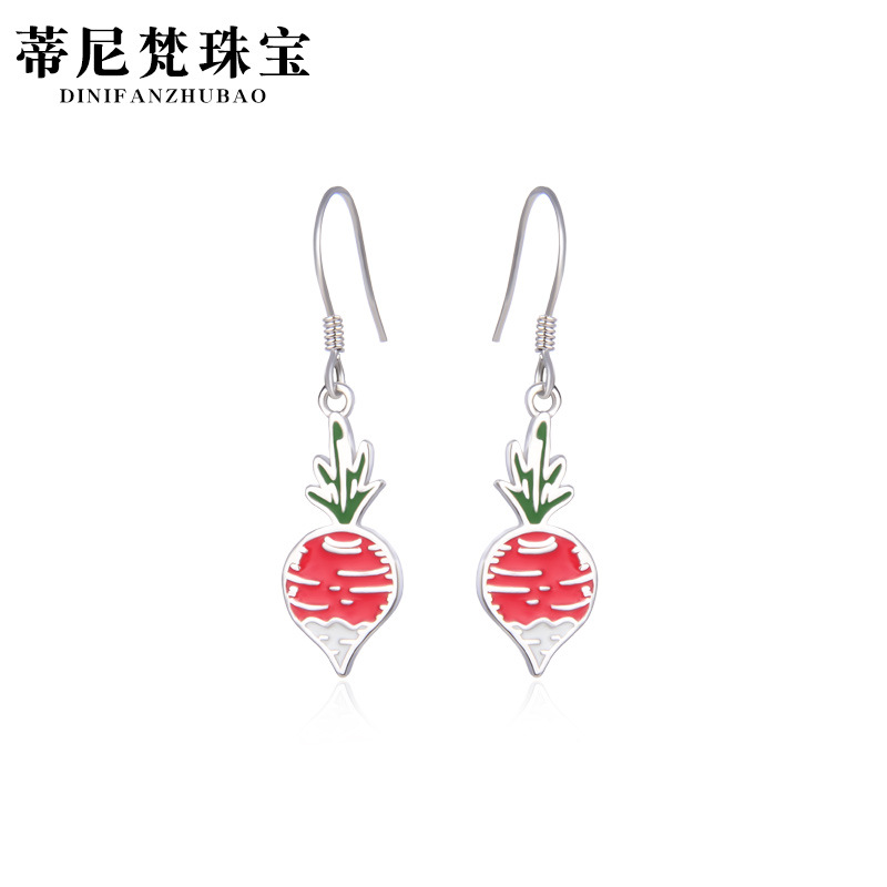 Japonés y coreano s925 pendientes de plata de las mujeres creativas lindo rábano gota pendientes de aceite simple todo fósforo fuente de joyería fábrica