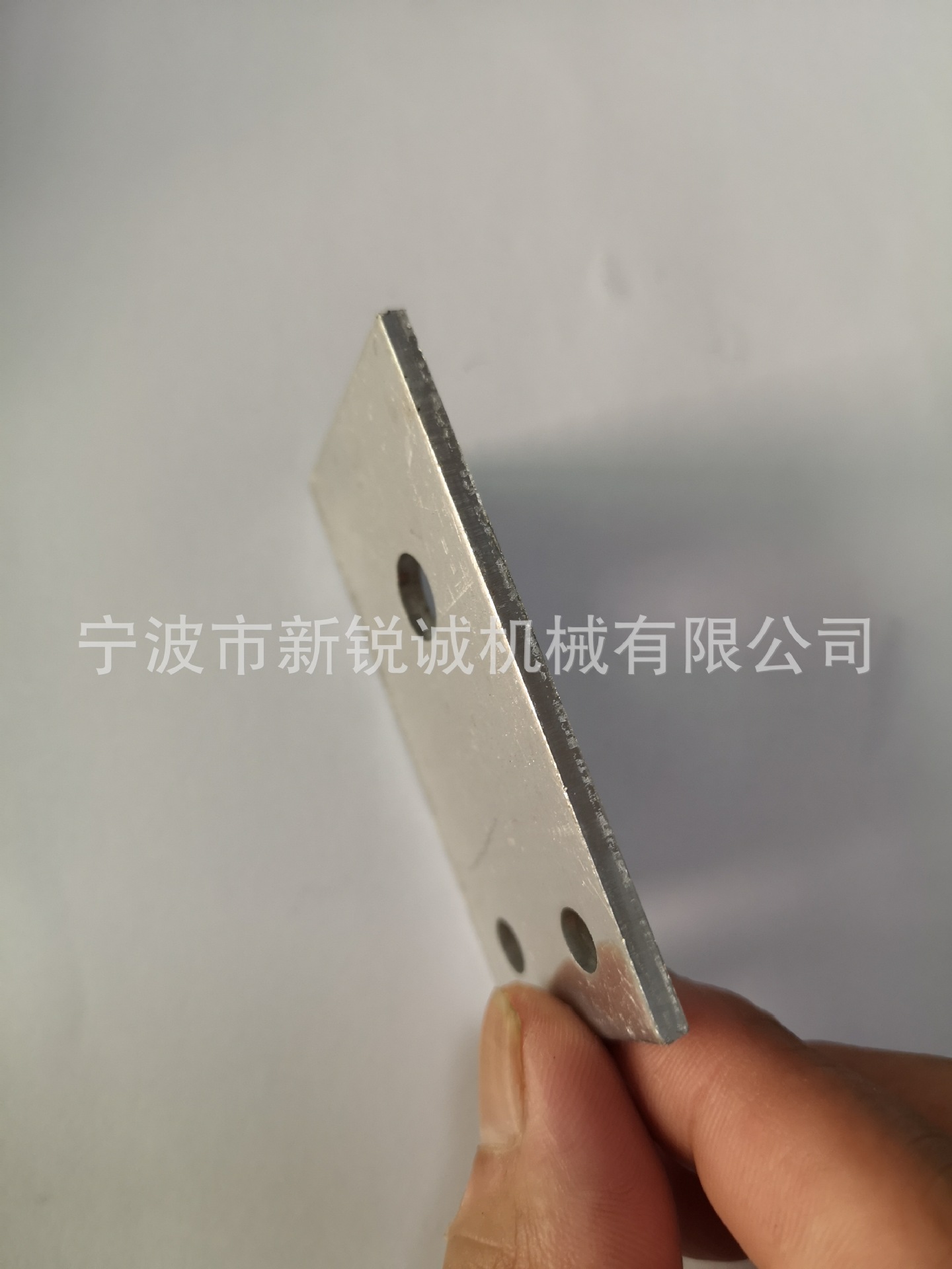 供应家居厨房冲压件 厨房挂钩支架  灯具冲压件  量大价优