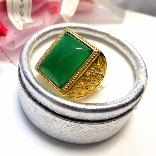 Wish hot selling imitation green jade square men's ring retro domineering green chalcedony finger ring to attract wealth and live mouth ring