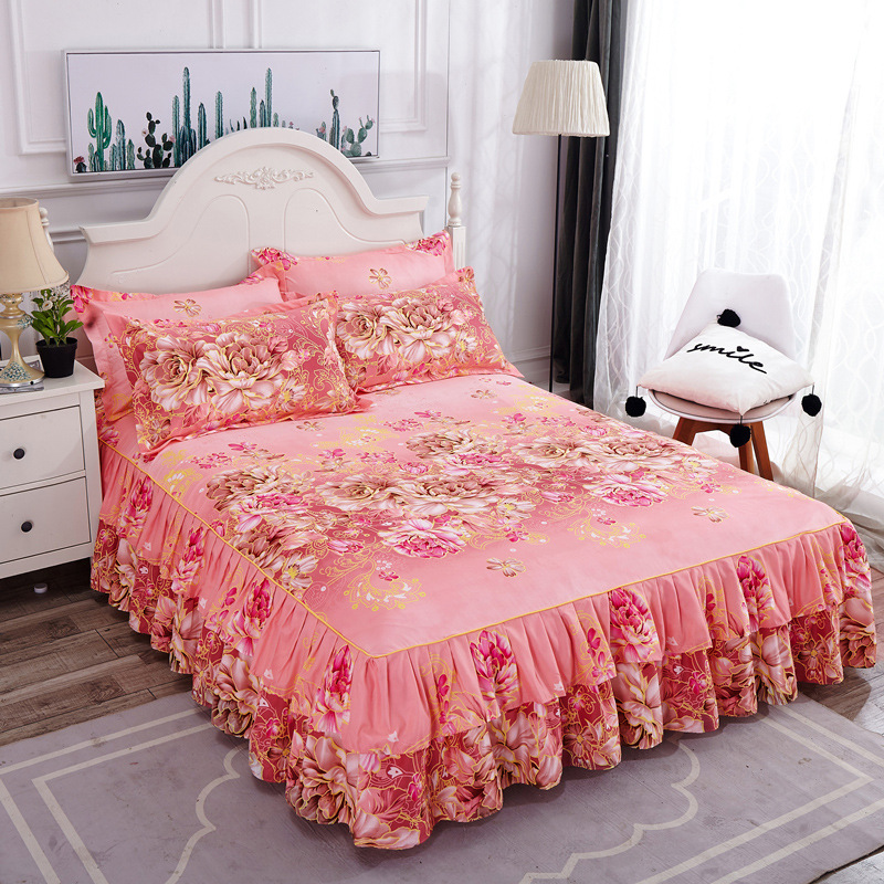 Double Side Bed Skirt , A Pair Of Pillowcases Bed Skirt, Three Piece Bedspread