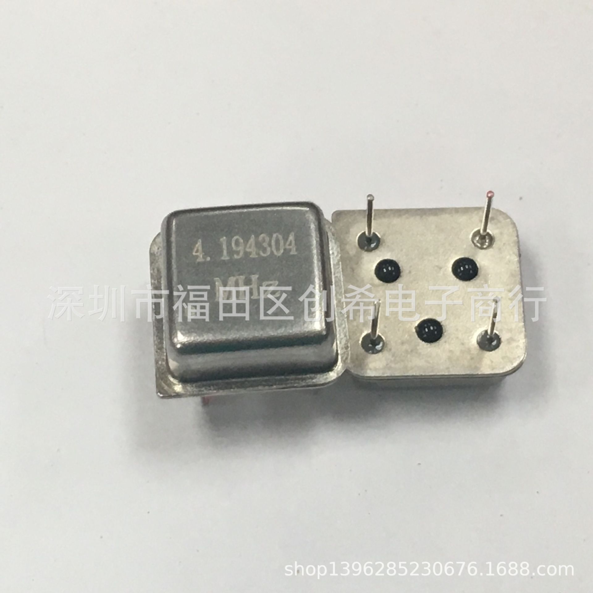 直插有源晶振 4.194M 正方形 钟振 半尺寸  4.194304MHZ 振荡器