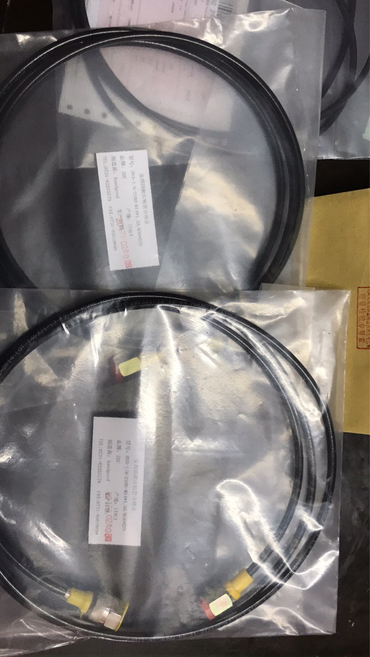 ZEC TS8630100 1/8 MAX WP.630BAR ����DN3��ѹ���ܼ��ܳ�