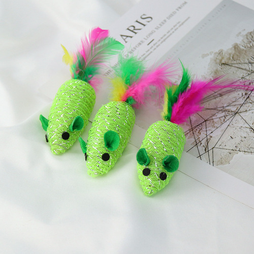 Factory Direct Supply New Green Woven Feather Mouse with Sound for Cat Entertainment Toys Wholesale Cat Supplies