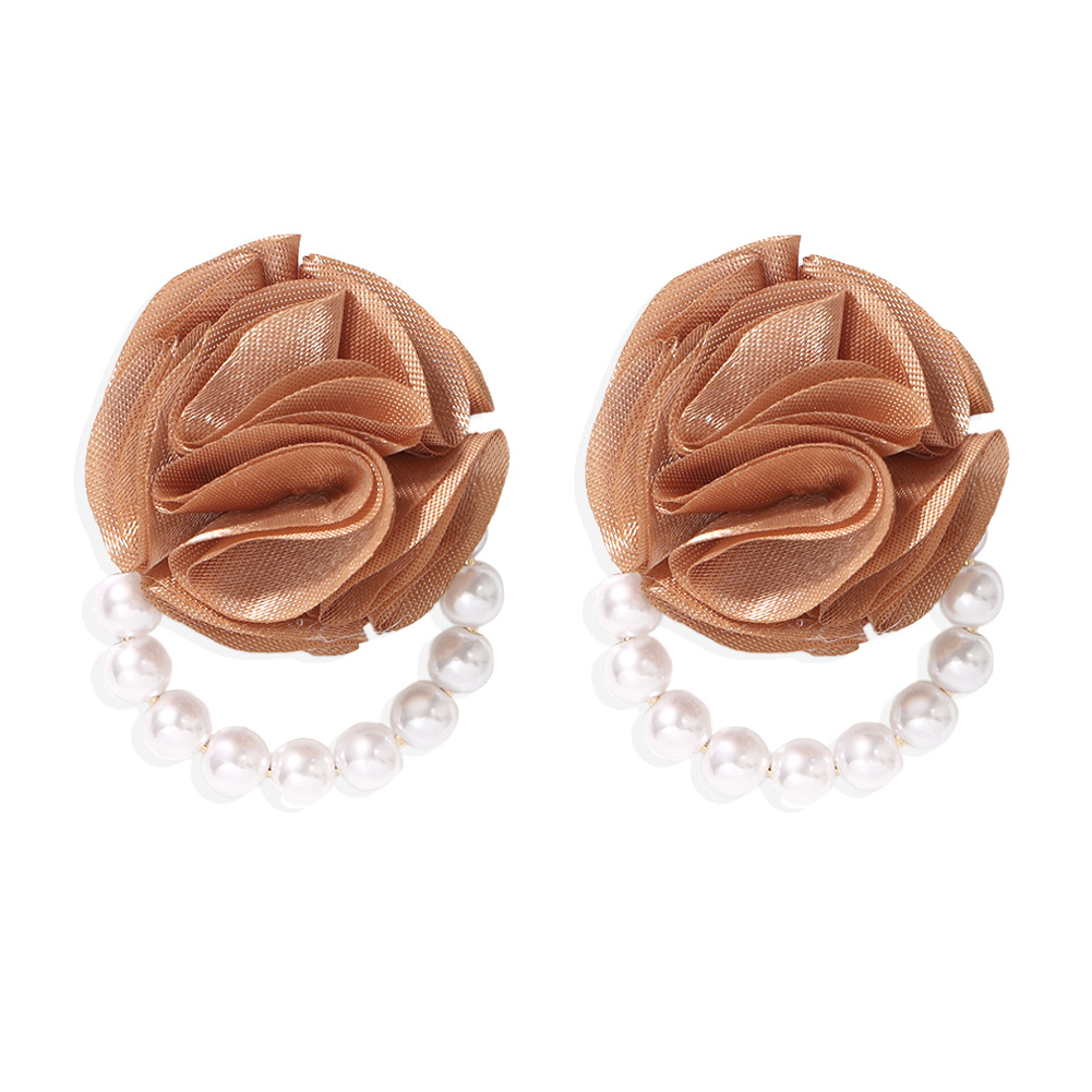 Hot Selling Fashion Simulation Flower Earrings Wholesale display picture 10