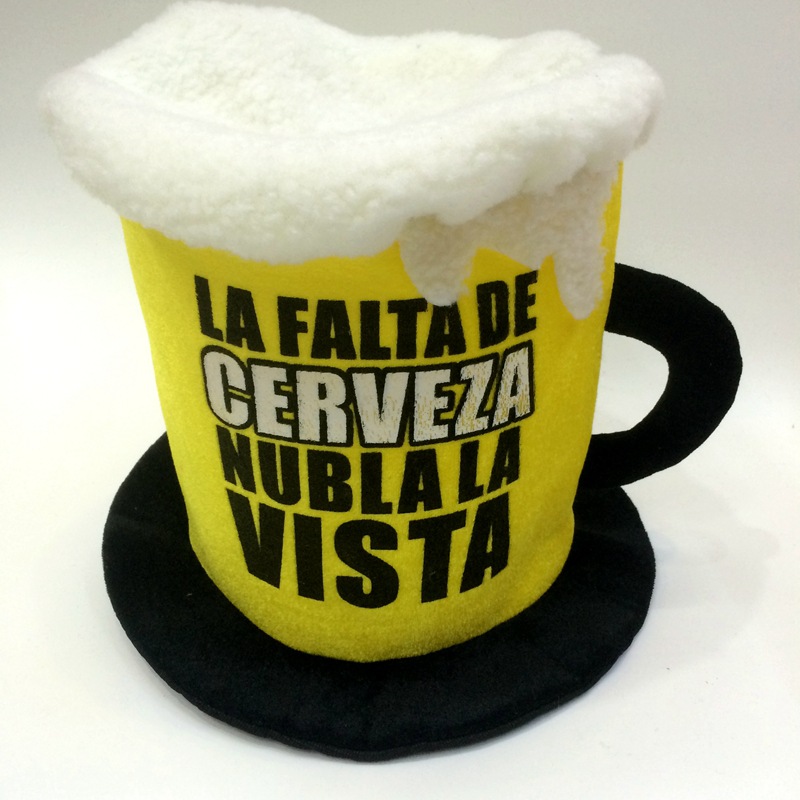 LA FALTA DE CERVEZA NUBLALA VISTA Printed Beer mug cap Spanish Oktoberfest cap detail image 3