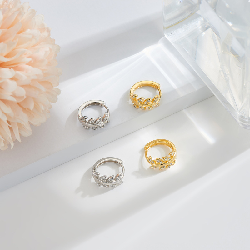 Pendientes de botón de oreja de hoja de plata esterlina 925 pendientes de diamantes de moda de estilo coreano para mujer 2022 nuevos pendientes de anillo de oreja de moda