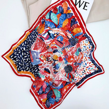 韩国小丝巾女百搭桑蚕丝小方巾网红领巾春秋款气质职业真丝薄围巾