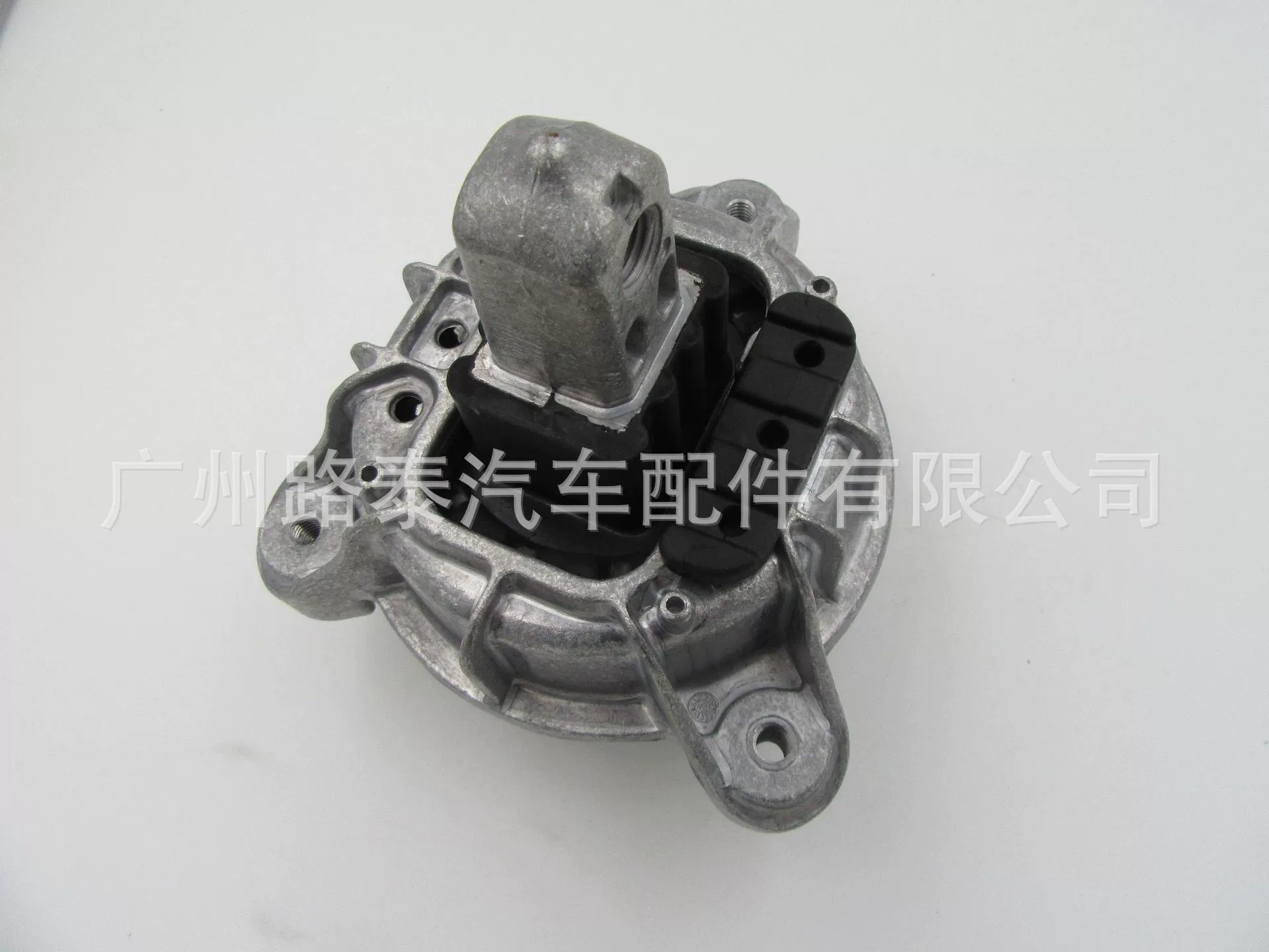 "Suitable for F10 528i 2012-16 left and right front engine motor bracket 22117935149"