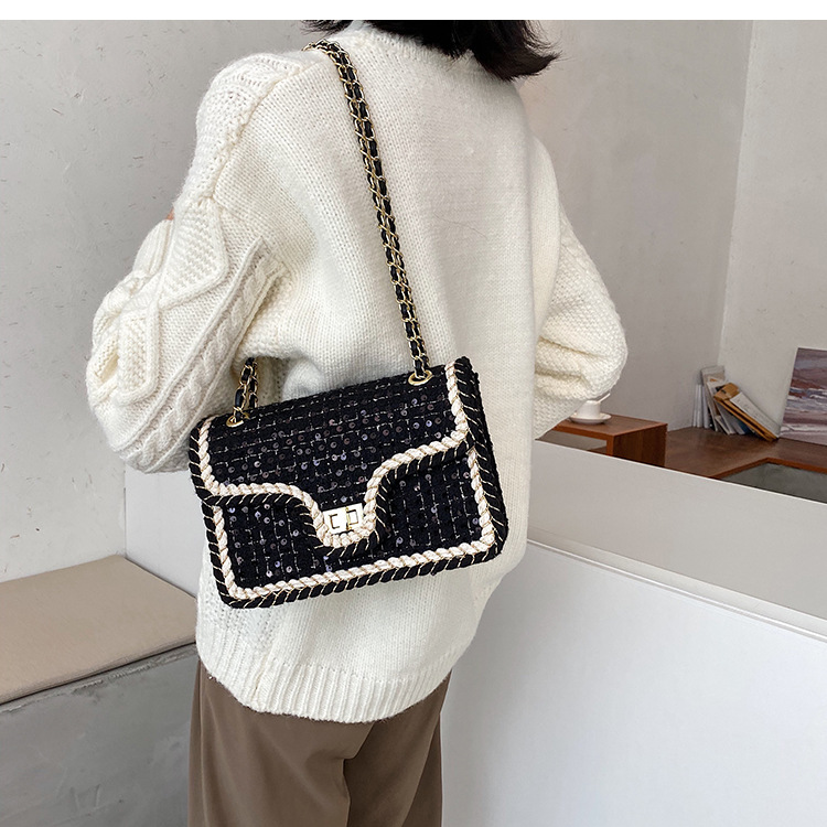 Hot Selling Fashion Messenger Bag One-shoulder Small Square Bag display picture 8