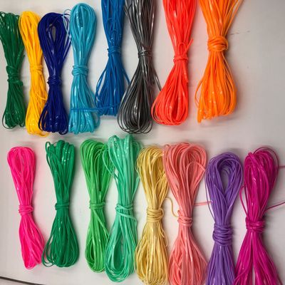 彩色塑料PVC scobidou 2.5MM（宽度）*0.25（厚度） DIY编织扁带|ru