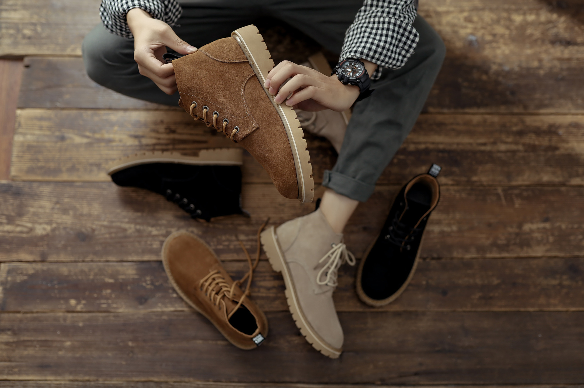 Stivaletti uomo in pelle stile martin stringati casual_voghion.com