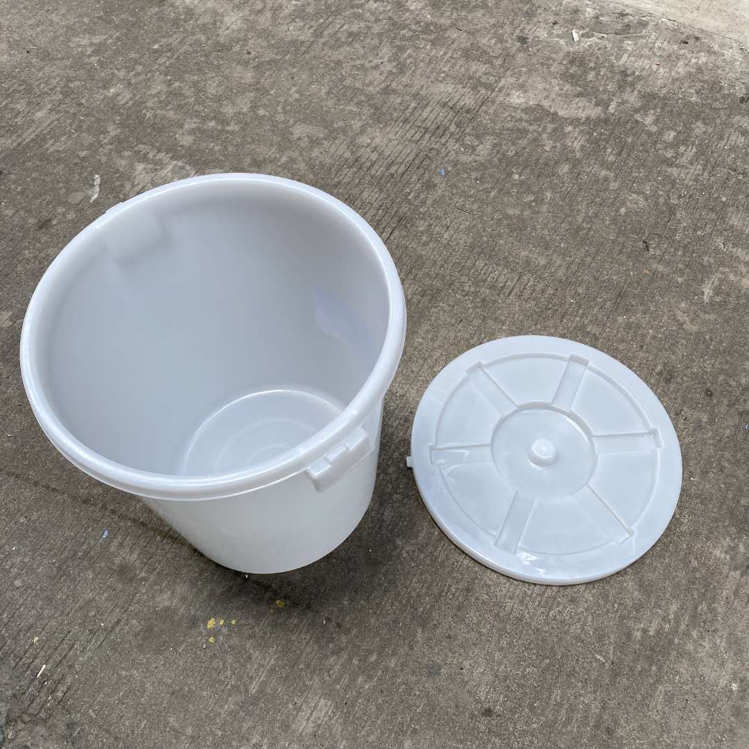 厂家直销120升塑料桶带盖120升水桶 塑料包装桶垃圾桶 大白桶