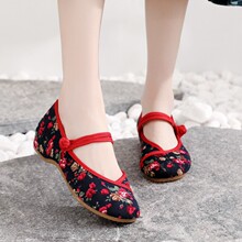 老北京布鞋女鞋中老年人春秋单鞋防滑软底透气平底妈妈日常休闲