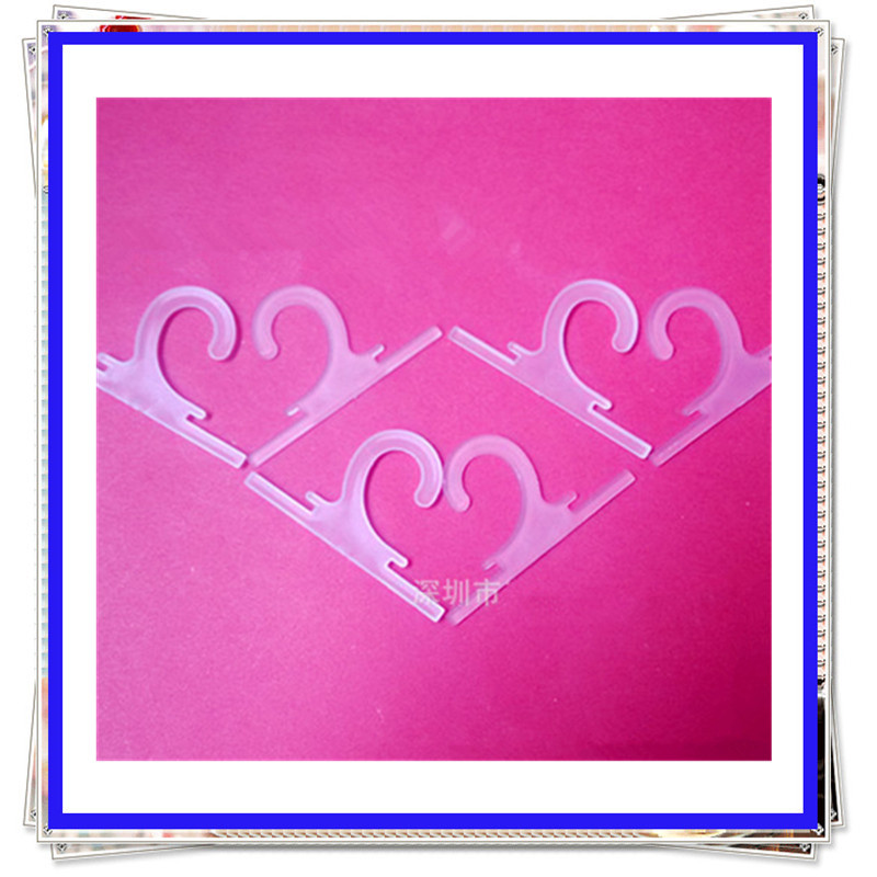 深圳厂家大量批发问号塑料小挂钩儿童袜子挂钩全网低价出售