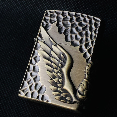 Wholesale Hong Kong ZORRO brand copper shell stamped windproof kerosene lighter fuel machine